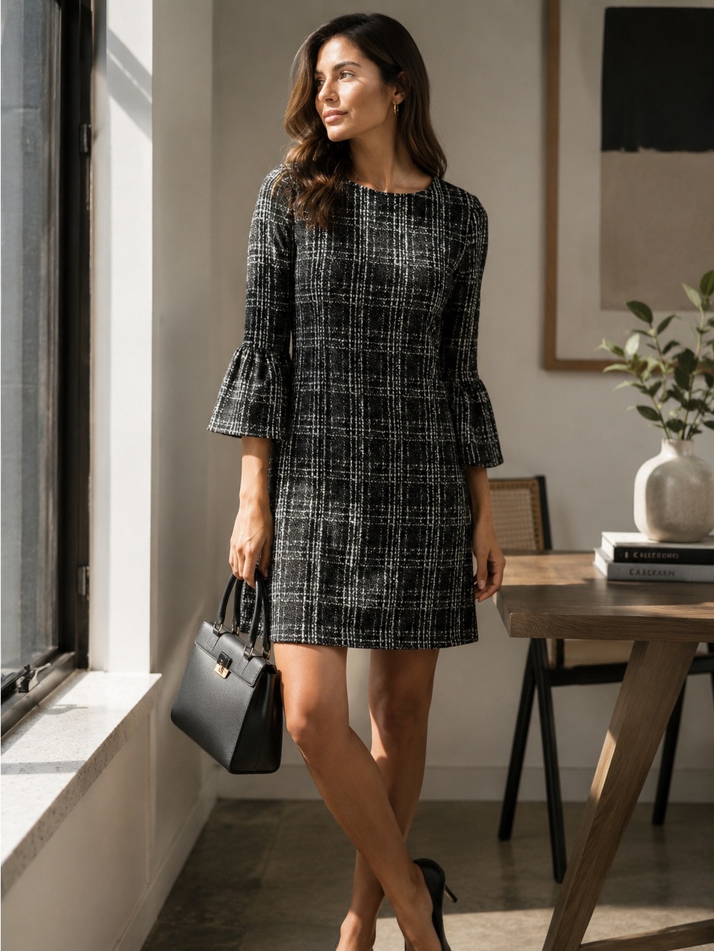 Banana Republic Black White Plaid Bell Sleeve Shift Dress Size 8